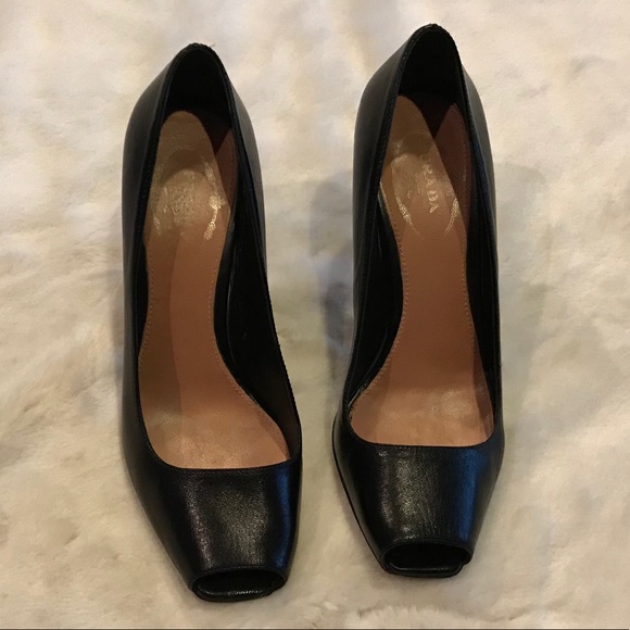 Prada black leather square open toe heels 37.5 - Picture 1 of 7